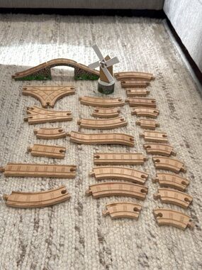31 Wooden Train Track Set Pieces with Bridge & Windmill - Natural Wood